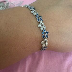 Elegant Blue Crystal Leaf Bracelet - Women Jewelry